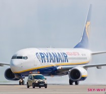 Ryanair przewiezie rekordową liczbę pasażerów w okresie świątecznym