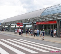 Drugi najlepszy miesiąc w historii lotniska w Modlinie. 1,5 mln pasażerów w 7 miesięcy. Drugi najlepszy miesiąc w historii lotniska w Modlinie. 1,5 mln pasażerów w 7 miesięcy.