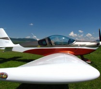Samolot Viper SD-4 odwiedzi VI Nowotarski Piknik Lotniczy