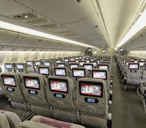 Emirates wprowadzają innowacyjną rozrywkę pokładową dla niedowidzących Emirates wprowadzają innowacyjną rozrywkę pokładową dla niedowidzących