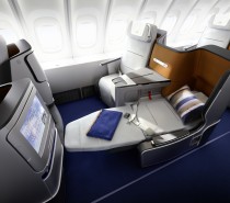 Fotel Klasy Biznes Lufthansy na Forum Ekonomicznym w Krynicy Fotel Klasy Biznes Lufthansy na Forum Ekonomicznym w Krynicy