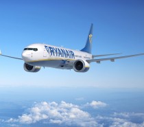 Boeing i Ryanair finalizują zamówienie na 100 samolotów 737 MAX 200