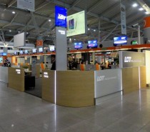 LOT uruchamia nowe stanowiska odprawy pasażerów LOT uruchamia nowe stanowiska odprawy pasażerów
