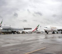 Rekordowa dostawa w Emirates – cztery nowe samoloty szerokokadłubowe w jeden dzień Rekordowa dostawa w Emirates – cztery nowe samoloty szerokokadłubowe w jeden dzień
