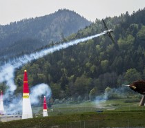 Niemiec po raz pierwszy wygrał w Mistrzostwach Świata Red Bull Air Race Niemiec po raz pierwszy wygrał w Mistrzostwach Świata Red Bull Air Race