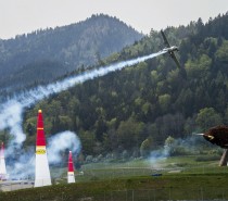 Niemiec po raz pierwszy wygrał w Mistrzostwach Świata Red Bull Air Race