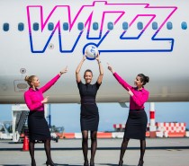 Wizz Air informuje podczas lotów o wynikach trwających meczów piłki nożnej na EURO2016 Wizz Air informuje podczas lotów o wynikach trwających meczów piłki nożnej na EURO2016