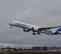 Dziewiczy lot samolotu A350-1000 Dziewiczy lot samolotu A350-1000
