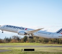 Nowy Dreamliner w barwach Air France wyruszył dziś do pracy Nowy Dreamliner w barwach Air France wyruszył dziś do pracy