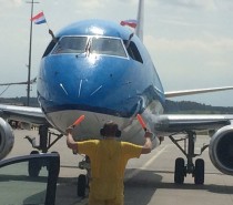 Dziś wylądował w Gdańsku pierwszy samolot KLM rozpoczynając regularne połączenie Gdańsk-Amsterdam. Dziś wylądował w Gdańsku pierwszy samolot KLM rozpoczynając regularne połączenie Gdańsk-Amsterdam.