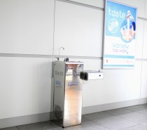 Lotnisko Chopina pierwszym lotniskiem w Polsce z bezpłatną wodą do picia! Lotnisko Chopina pierwszym lotniskiem w Polsce z bezpłatną wodą do picia!