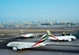 Emirates_a380_3_3_a380s_v2