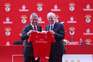 PRT- MAY192015-   Sir Tim Clark, President Emirates Airline and Mr. Luis Filipe Vieira, President of Sport Lisboa e Benfica exchange gifts at the official signing of the new three-year agreement that seeÕs the airline become the clubÕs Main Sponsor until 2017/18. Photo by Leonardo Negro